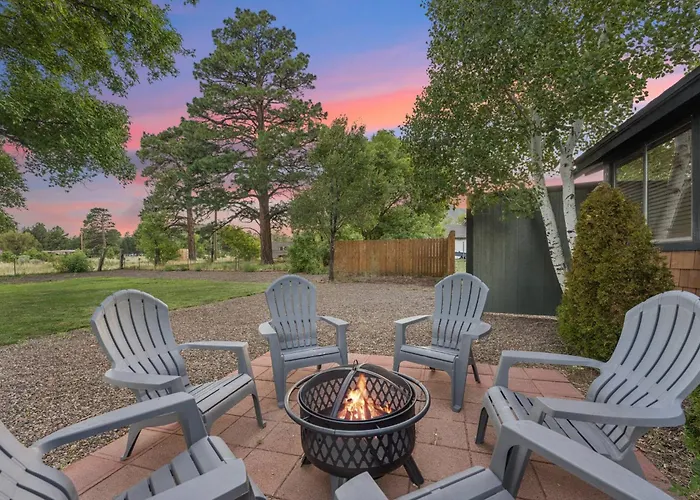 Rare Modern Family Getaway ~ 3 Acres & Game * Flagstaff