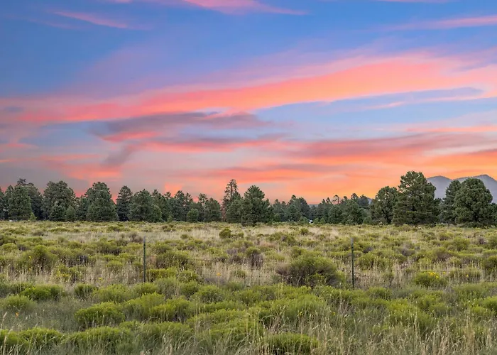 Rare Modern Family Getaway ~ 3 Acres & Game Flagstaff